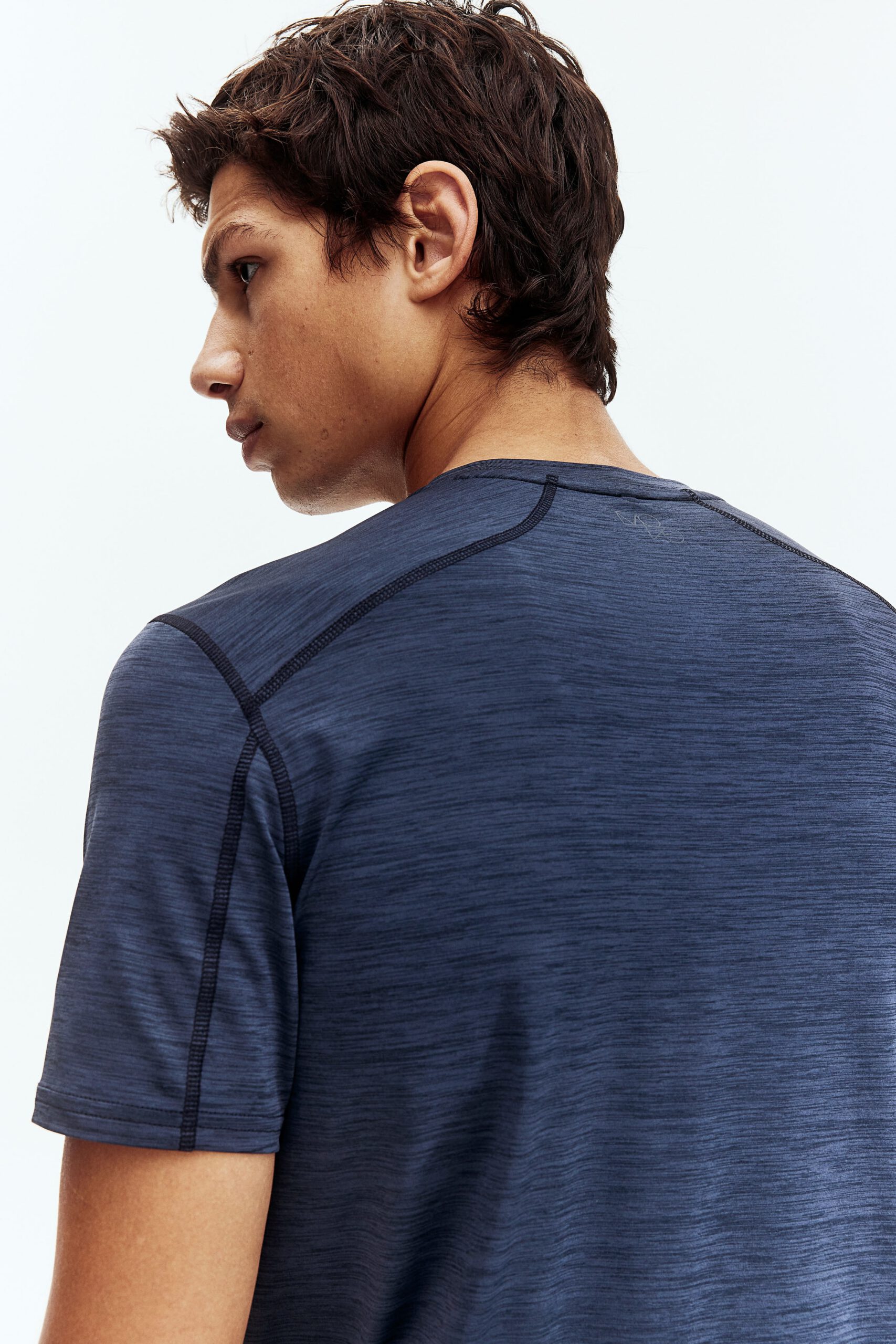 Muscle Fit Activewear Top With DryMove™